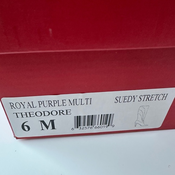 6M Impo Purple Faux Suede Tall Shaft Heeled Boots *Worn Once* + Box EUC - Picture 7 of 11